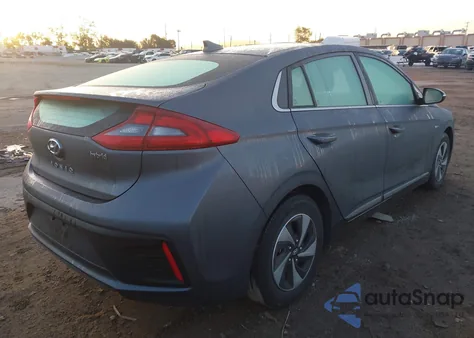 2017 Hyundai Ioniq Hybrid Sel z USA, uszkodzony, nr VIN KMHC75LC1HU021967